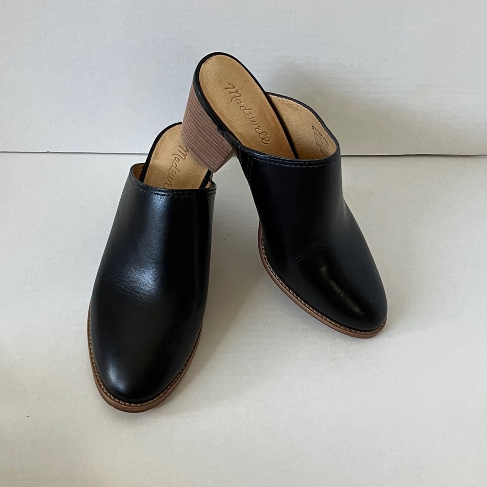 Madewell Women's Harper Black Leather Mules size 6 worn once (box included)